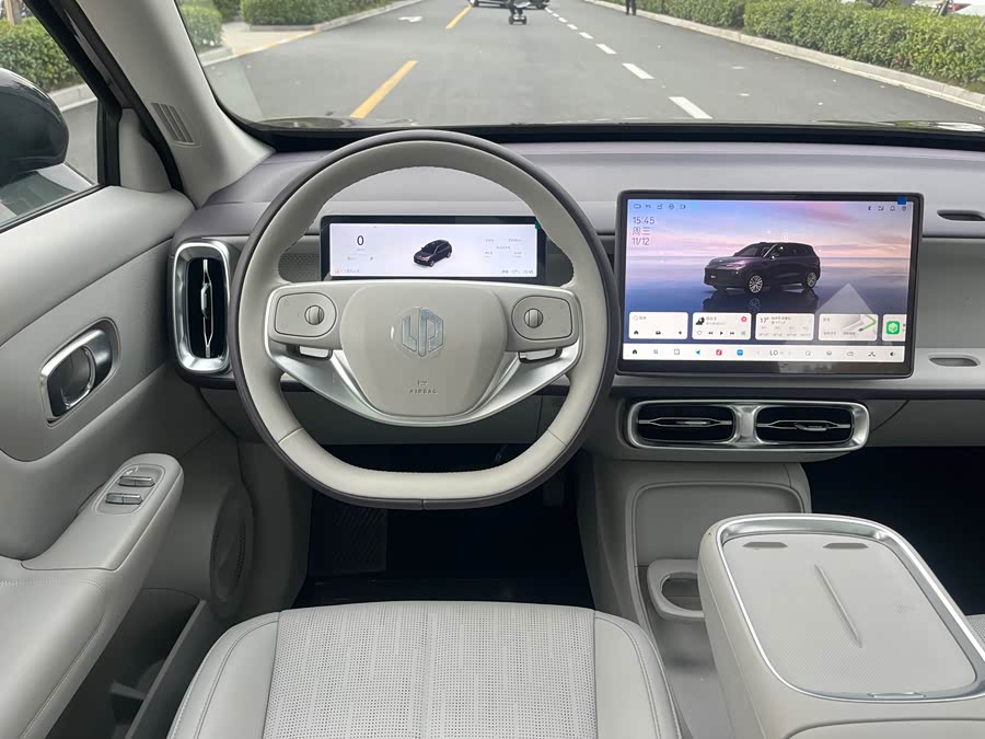 零跑汽车 零跑B10 2025 汽车图片 #13