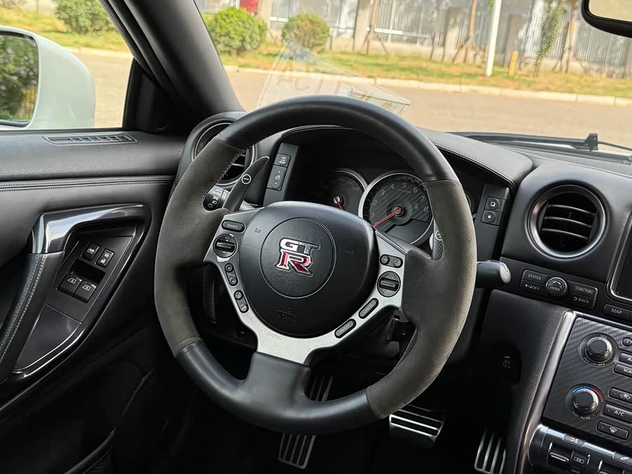 日产 日产GT-R 2018 汽车图片 #13