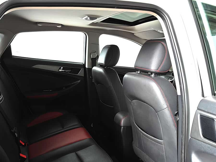 Changan Eado XT 2017 #13 Changan Eado XT 2017 car image #13