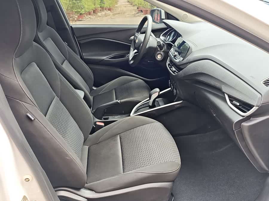 雪佛兰 科沃兹 2022 汽车图片 #13