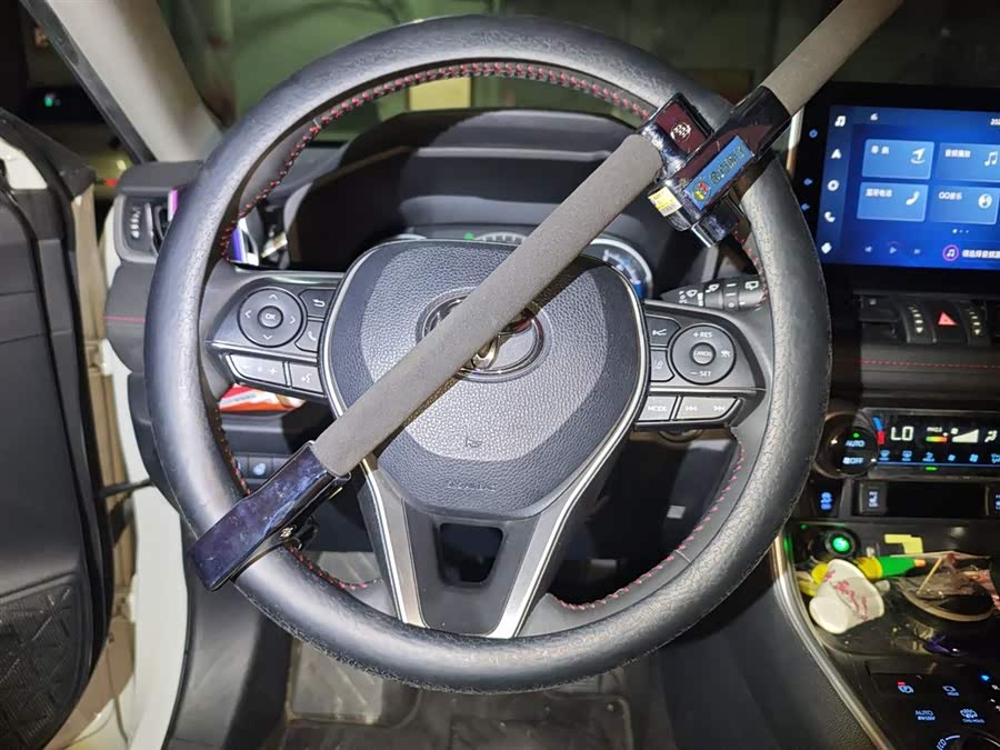 Toyota RAV4 Hybird E+ 2022 #13 Toyota RAV4 Hybird E+ 2022 immagine di auto #13