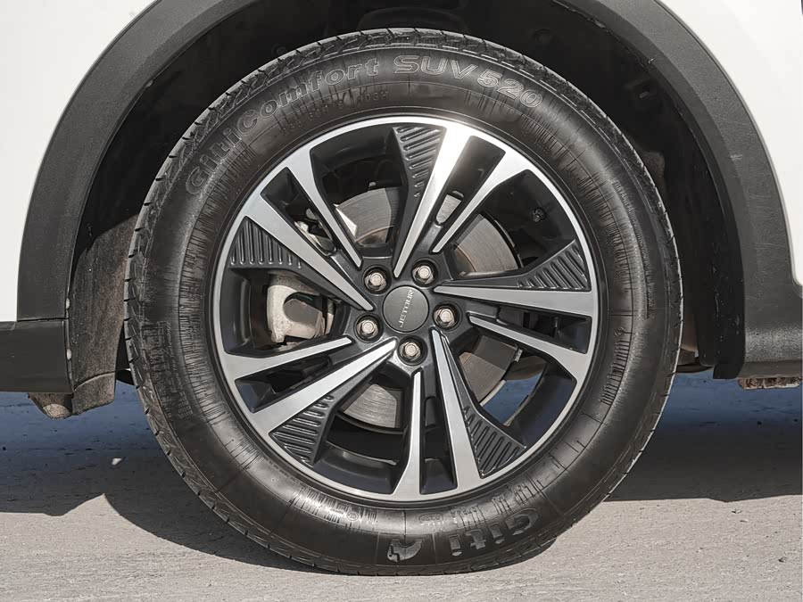 Jetour X70 PLUS 2025 car image #13