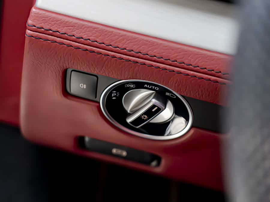 Mercedes-Benz SL Class 2017 car image #13