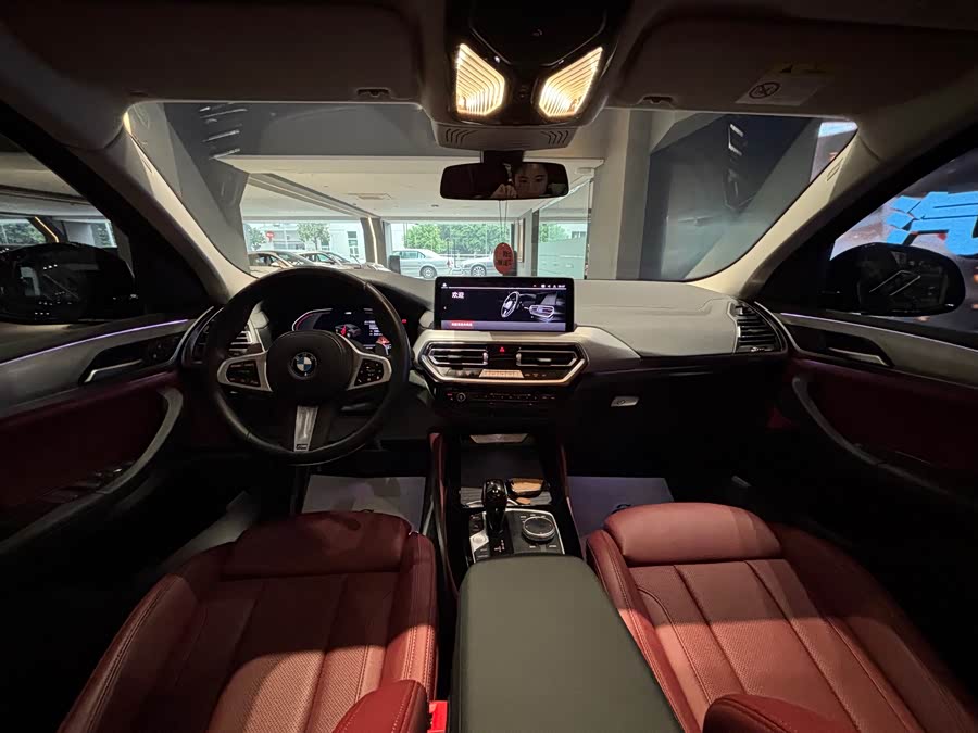 BMW X4 2023 #13 BMW X4 2023 صورة سيارة #13