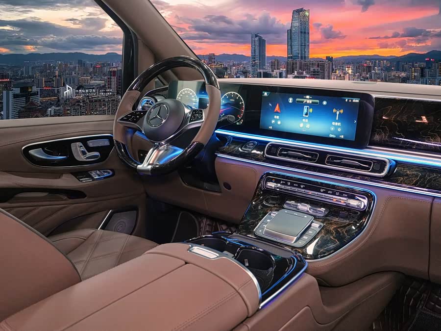 Mercedes-Benz Vito 2025 car image #13