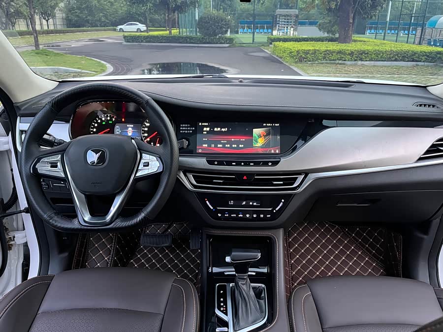 Changan CS35 Plus 2019 car image #13