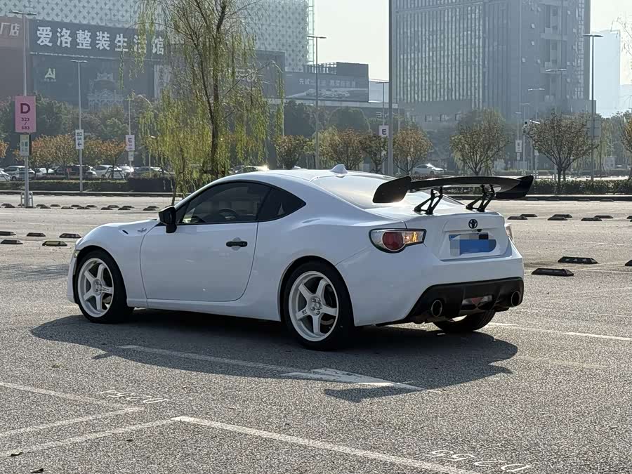 Toyota 86 2014 car image #13