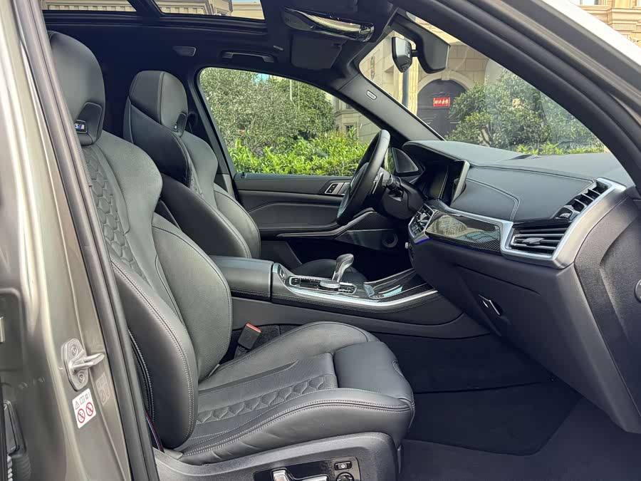 BMW X5 M 2020 car image #13