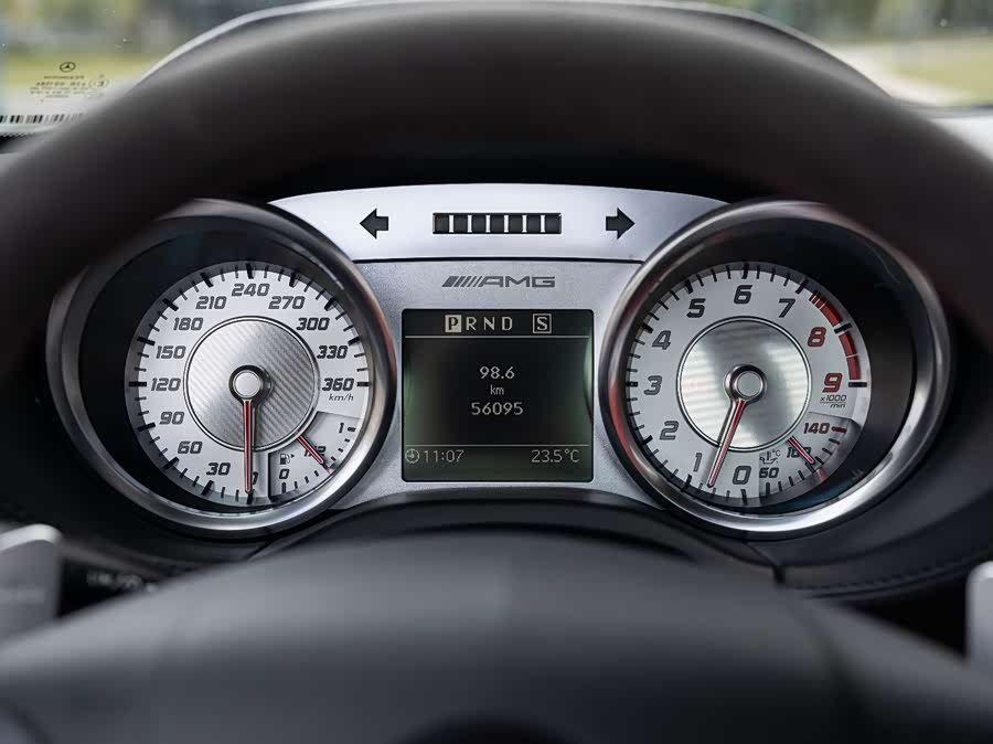 Mercedes-Benz SLS AMG 2015 car image #13