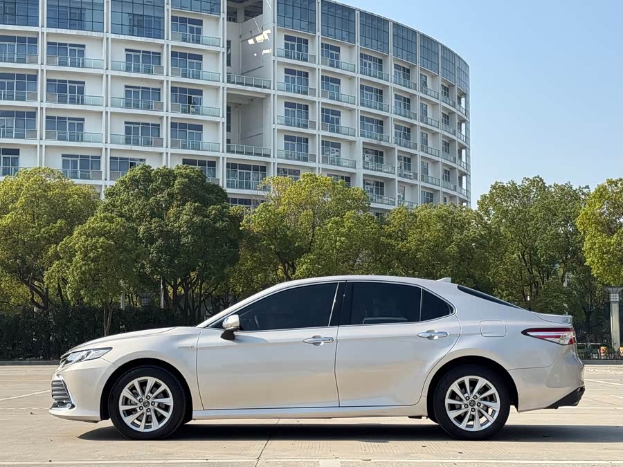 Toyota Camry 2021 #13 Toyota Camry 2021 immagine di auto #13