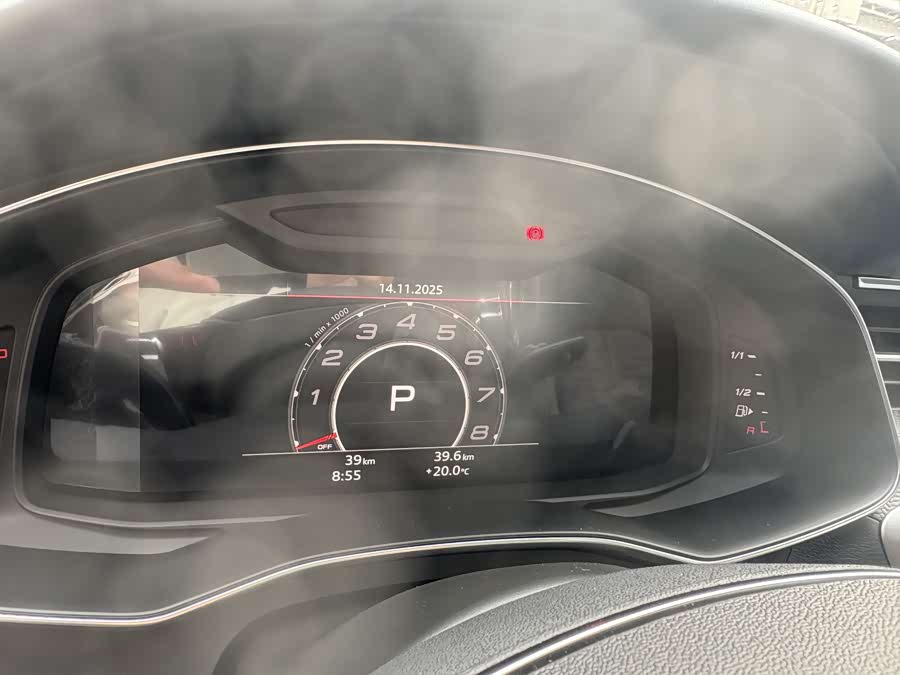 Audi RS 7 car image #13