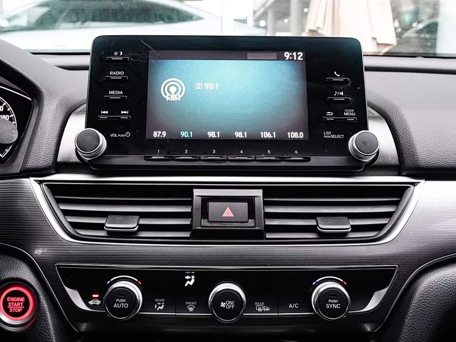Honda Accord 2019 car image #13