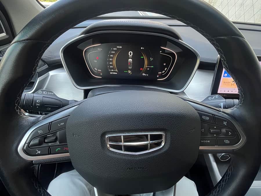 GEELY Coolray New Energy 2021 car image #13