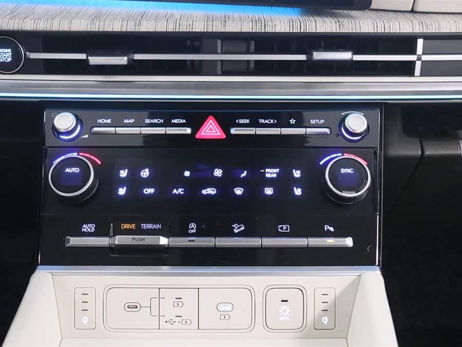 现代 胜达 2024 汽车图片 #13