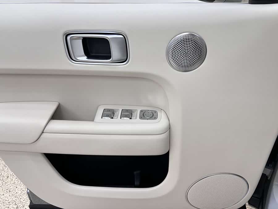 Li L8 2024 изображение автомобиля #13