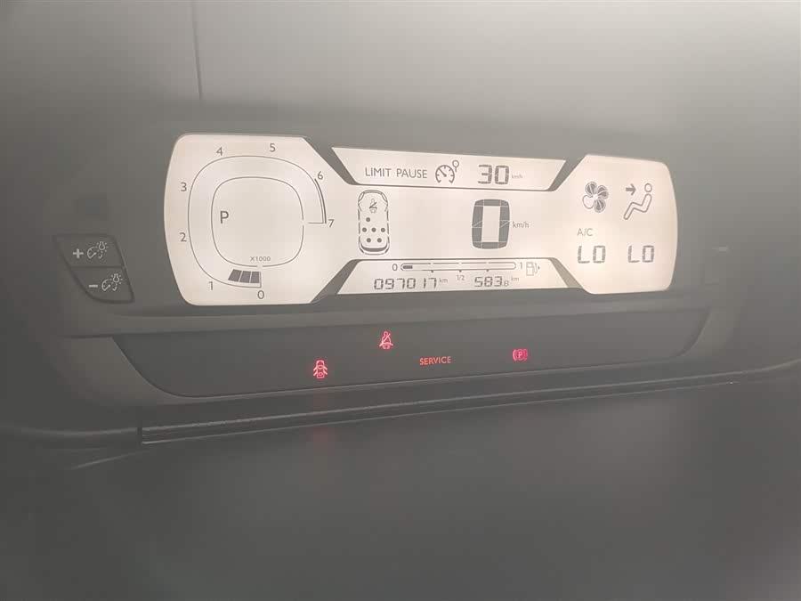 Citroen C4 PICASSO 2016 car image #13