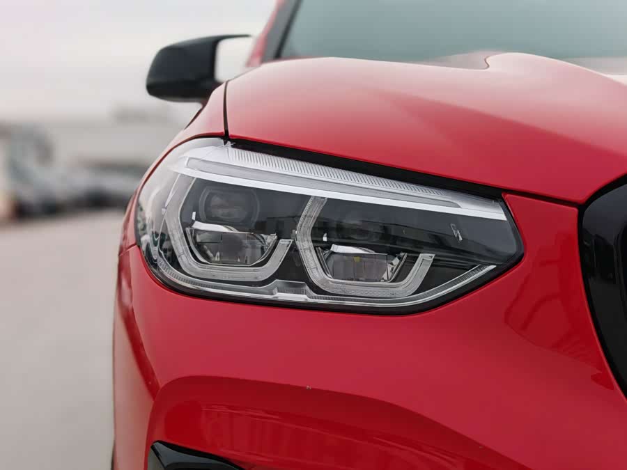 BMW X4 M 2021 immagine di auto #13