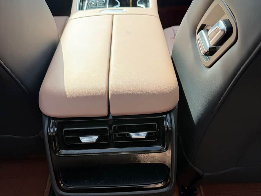 Chery Tiggo8L 2025 car image #13