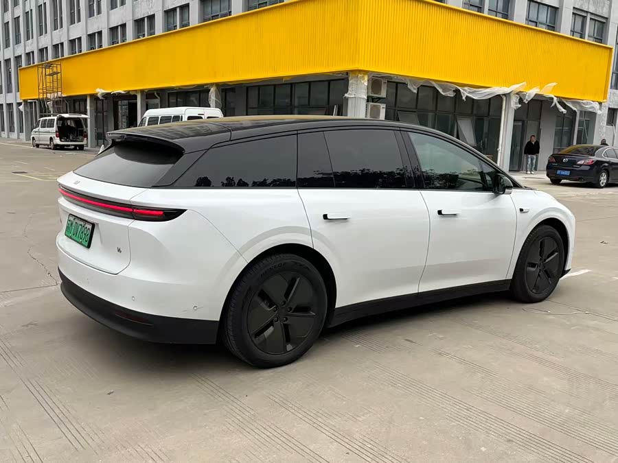 理想汽车 理想i6 2025 汽车图片 #13