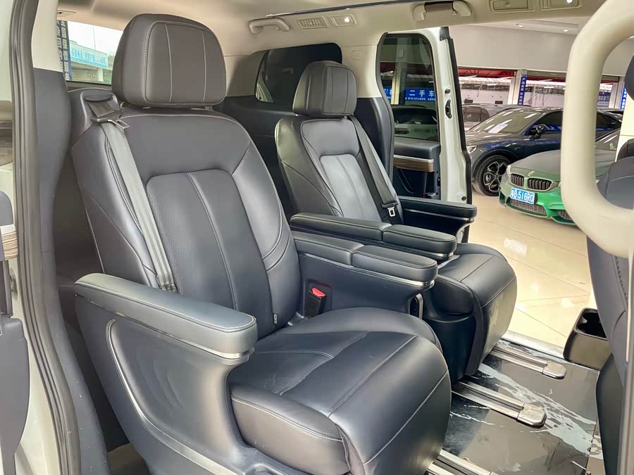 广汽传祺 传祺M8 2022 汽车图片 #13