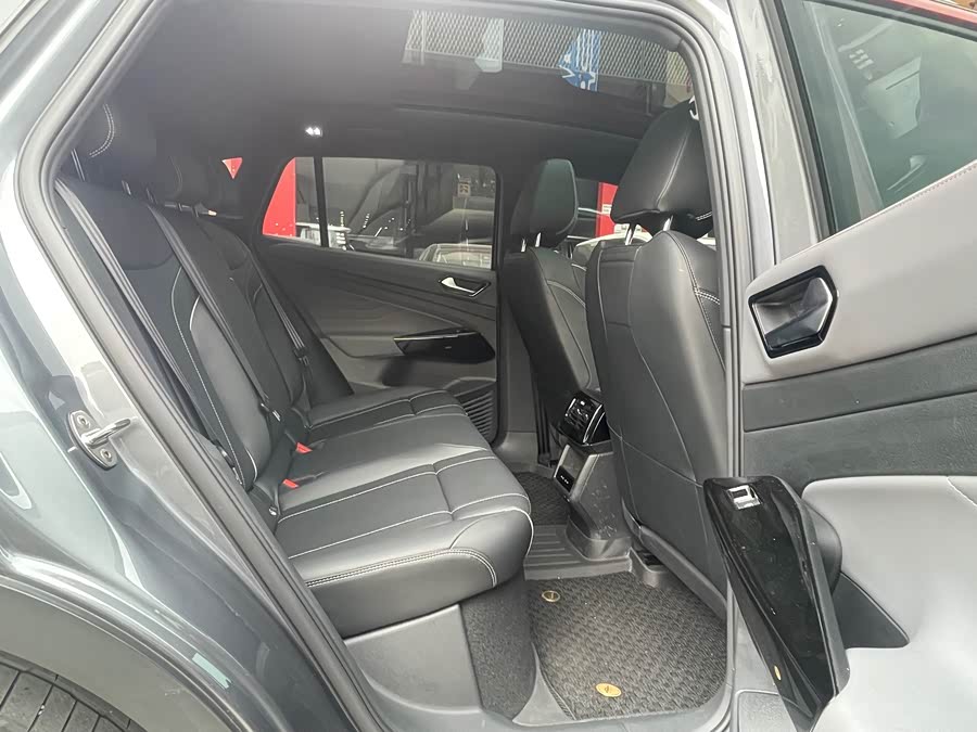 Volkswagen ID.4 X 2023 #13 Volkswagen ID.4 X 2023 car image #13