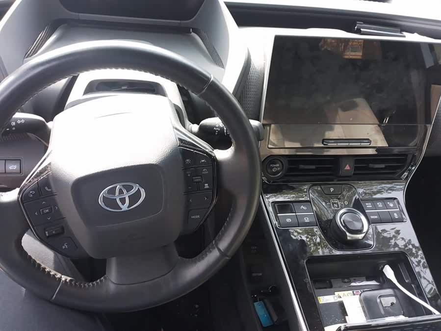 丰田 一汽丰田bZ4X 2023 汽车图片 #13