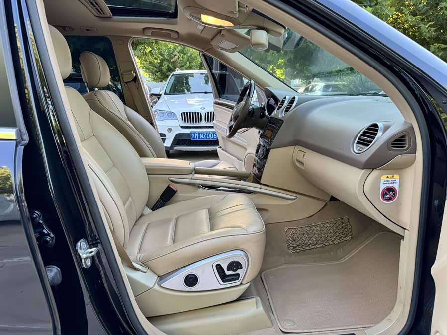 Mercedes-Benz M Class 2009 #13 Mercedes-Benz M Class 2009 car image #13