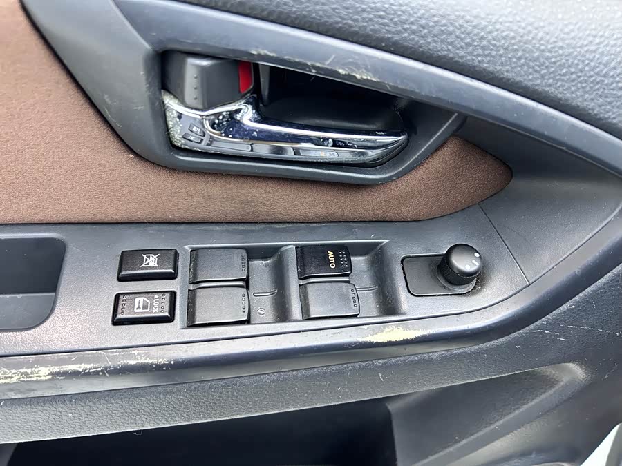 铃木 天语 SX4 2013 汽车图片 #13