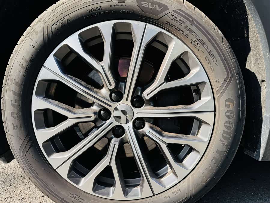 NIO ES6 2025 car image #13