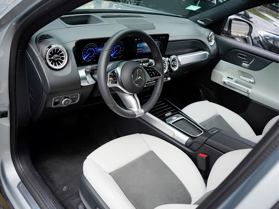 Mercedes-Benz EQB Class 2025 car image #13