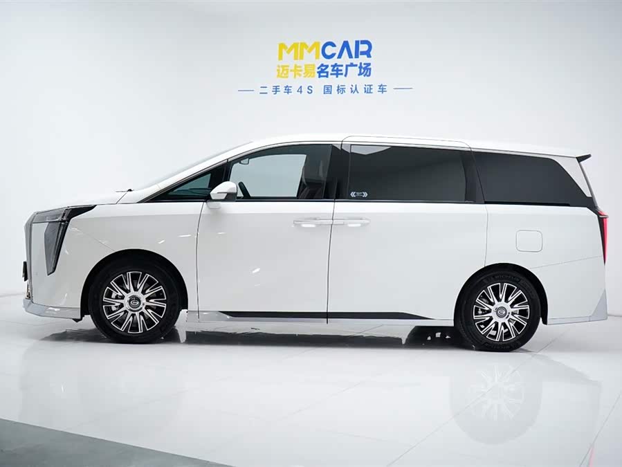 GAC Trumpchi E9 2024 imagem de carro #13