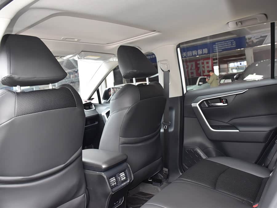 Toyota RAV4 2023 #13 Toyota RAV4 2023 immagine di auto #13