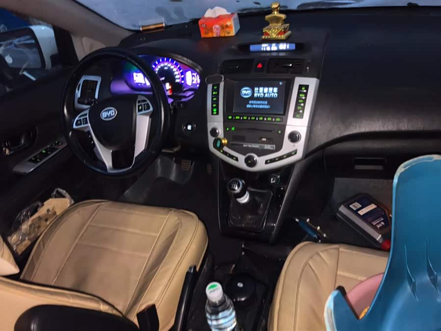 BYD S6 2014 #13 BYD S6 2014 car image #13