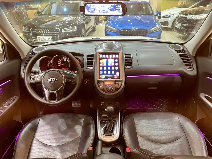 Kia Soul 2013 immagine di auto #13