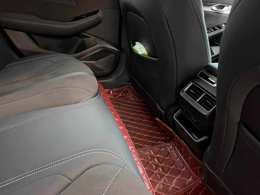 GEELY Preface 2025 #13 GEELY Preface 2025 immagine di auto #13