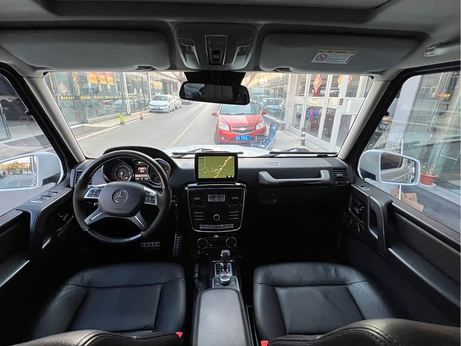 Mercedes-Benz G Class 2017 صورة سيارة #13