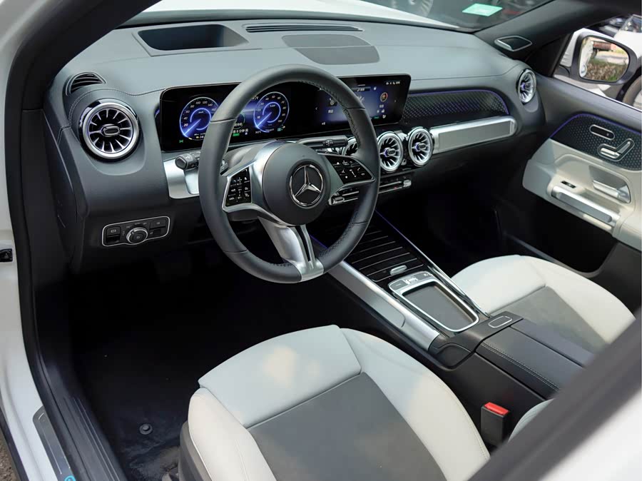 Mercedes-Benz EQB Class 2025 car image #13