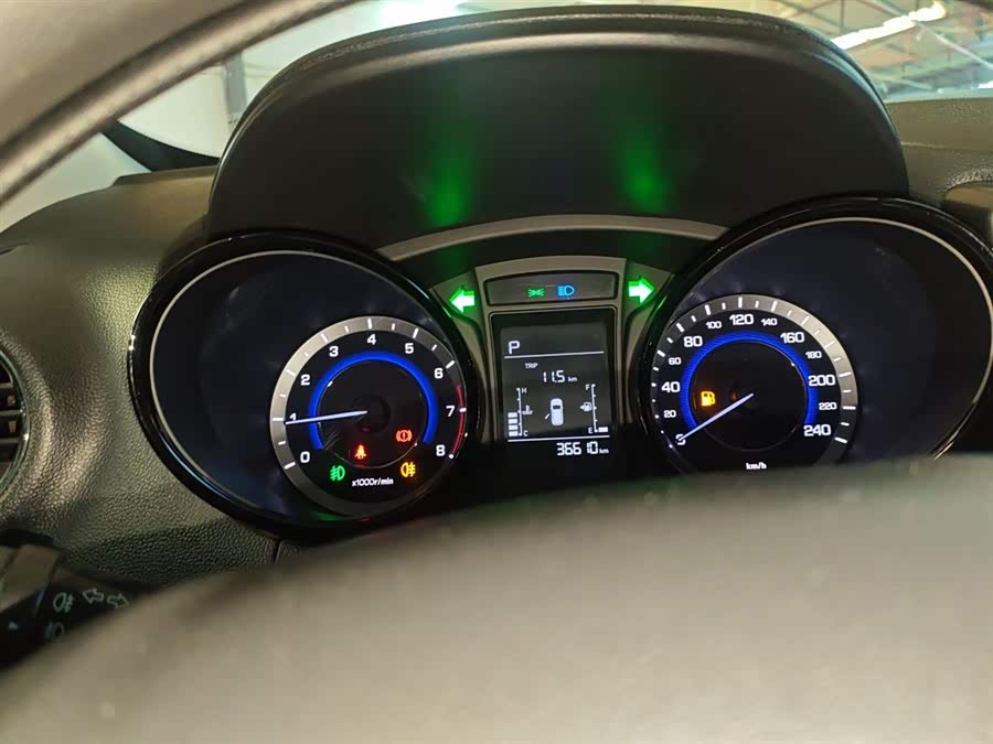 Changan CS15 2018 #13 Changan CS15 2018 immagine di auto #13