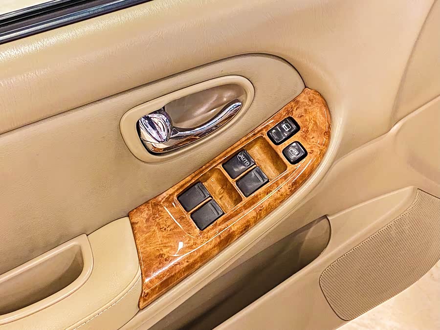 日产 风度 2005 汽车图片 #13