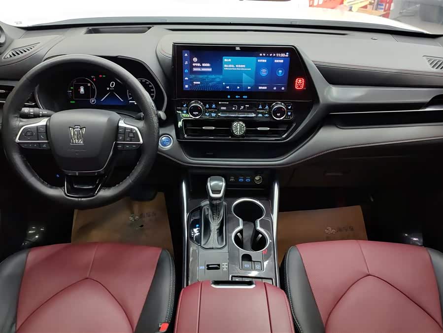 Toyota Crown Kluger 2022 car image #13