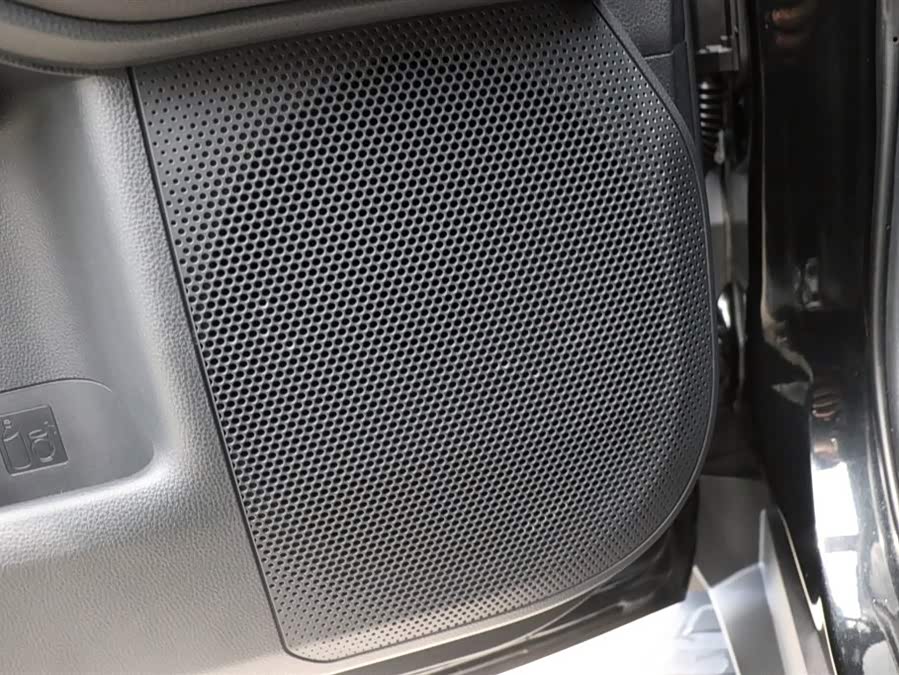 Toyota Land Cruiser Prado 2024 imagen de coche #13