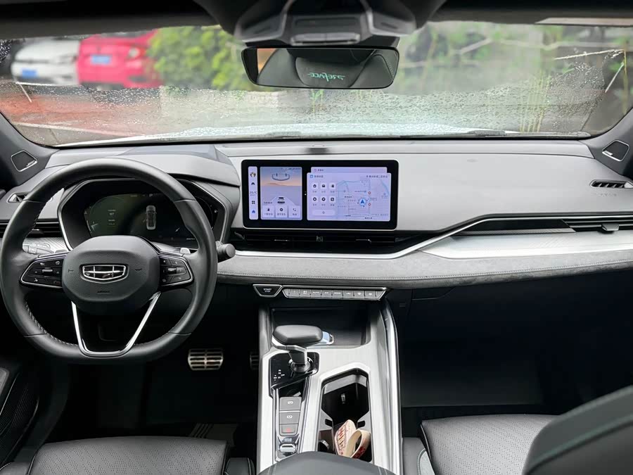 GEELY Preface 2022 #13 GEELY Preface 2022 car image #13