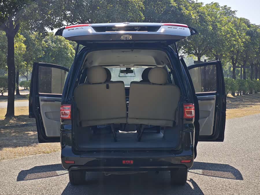 Forthing Lingzhi 2021 car image #13