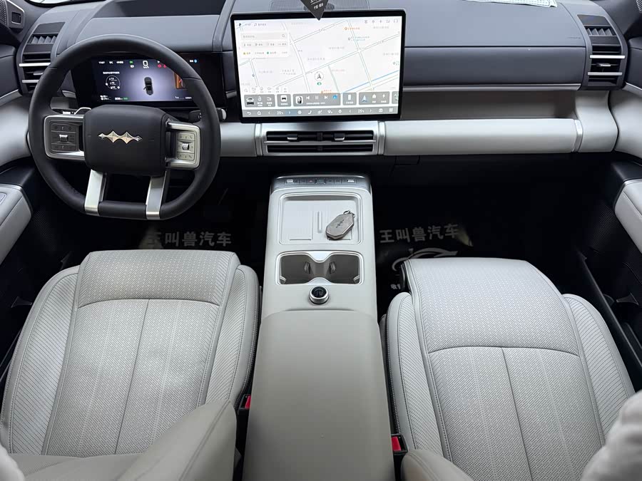 FangChengBao Tiger 7 2025 car image #13