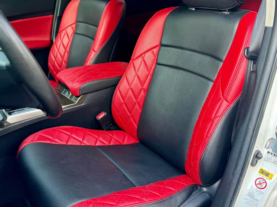 Toyota Reiz 2014 immagine di auto #13