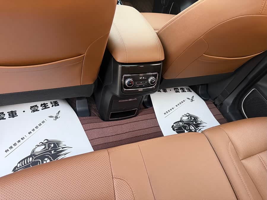 长安 长安CS95 2017 汽车图片 #13