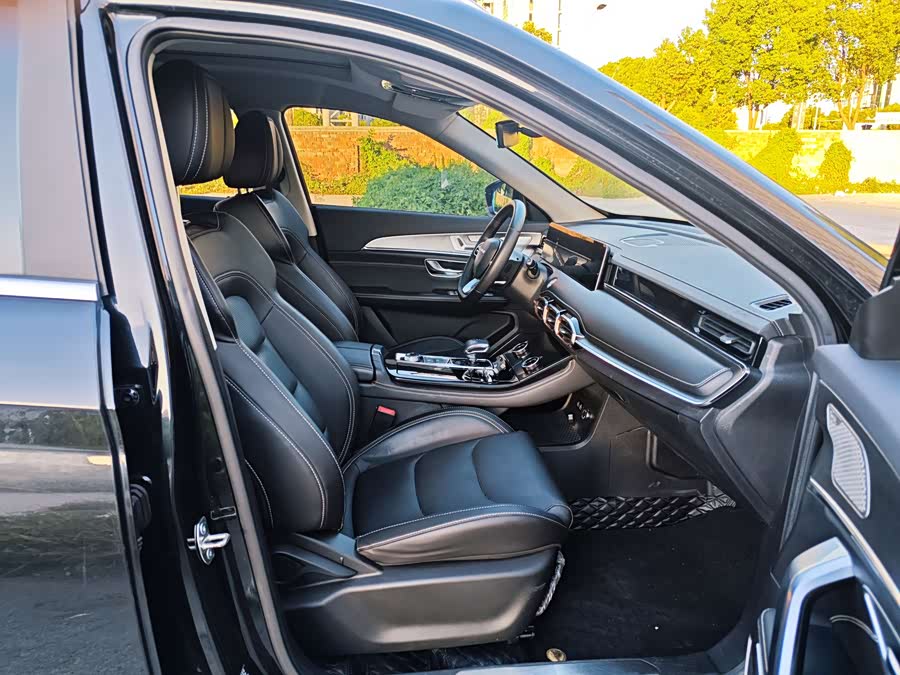 Jetour X70 PLUS 2020 car image #13