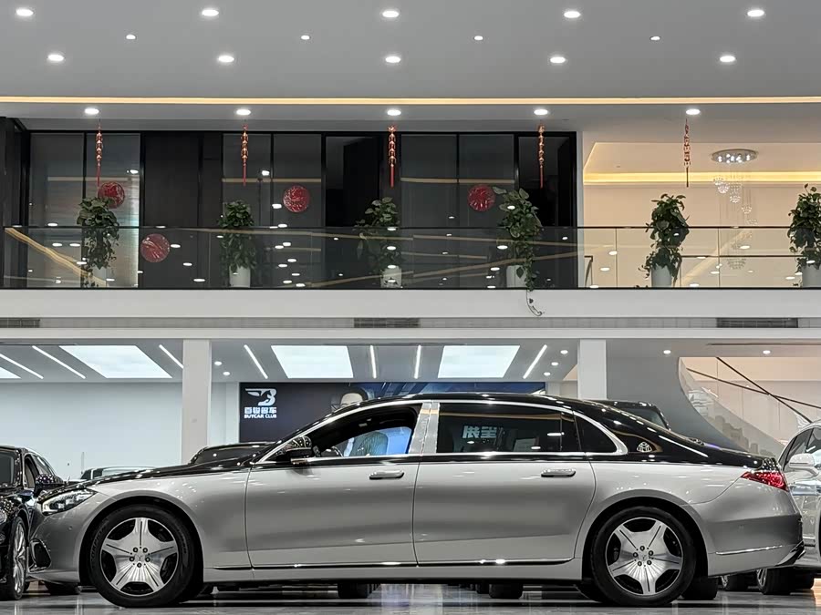 Mercedes-Benz Maybach S Class 2022 car image #13