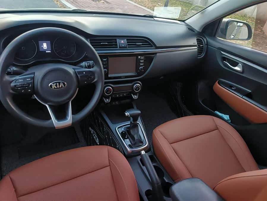 Kia Rio Cross 2017 صورة سيارة #13