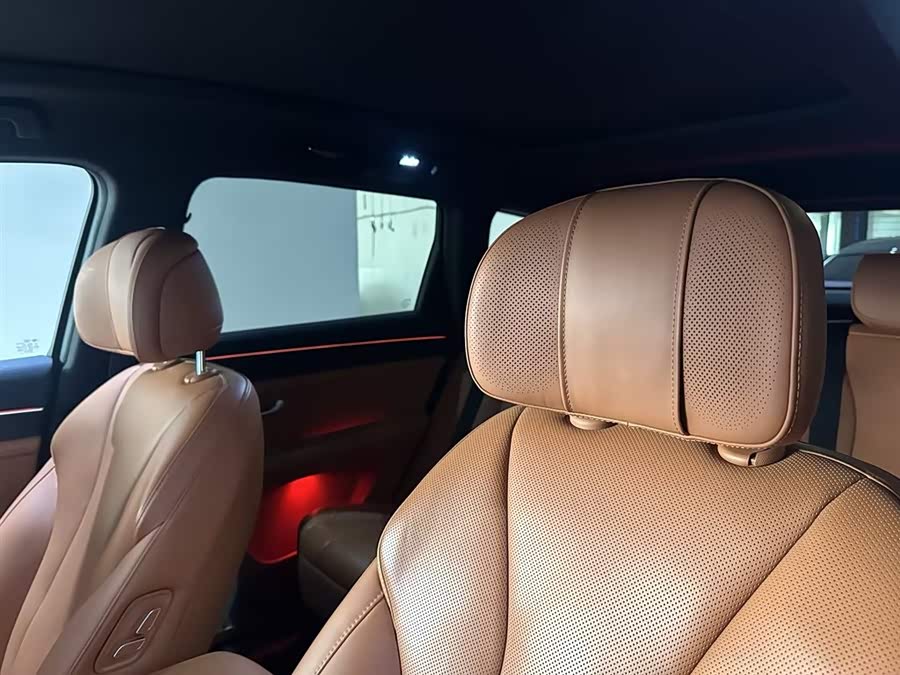 2024 car image #13